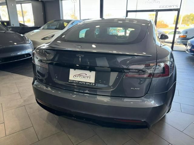 2021 Tesla Model S Plaid