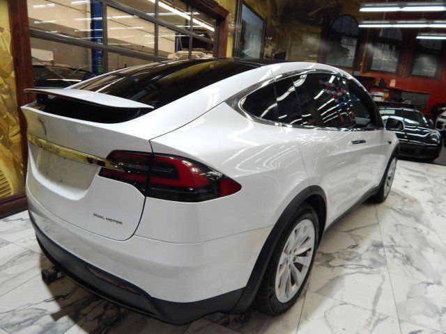 2021 Tesla Model X Long Range