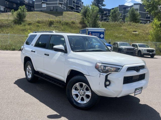 2021 Toyota 4Runner SR5