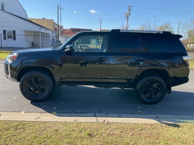 2021 Toyota 4Runner SR5