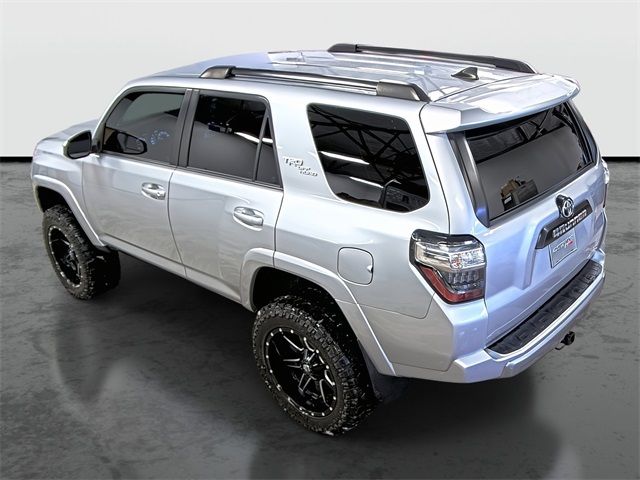 2021 Toyota 4Runner TRD Off Road