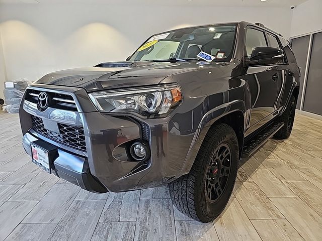 2021 Toyota 4Runner Venture