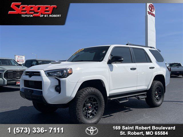 2021 Toyota 4Runner Venture