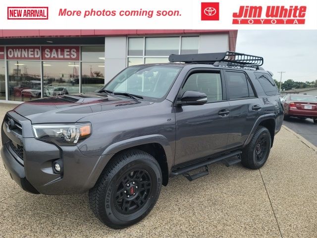 2021 Toyota 4Runner Venture