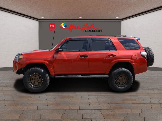 2021 Toyota 4Runner Venture