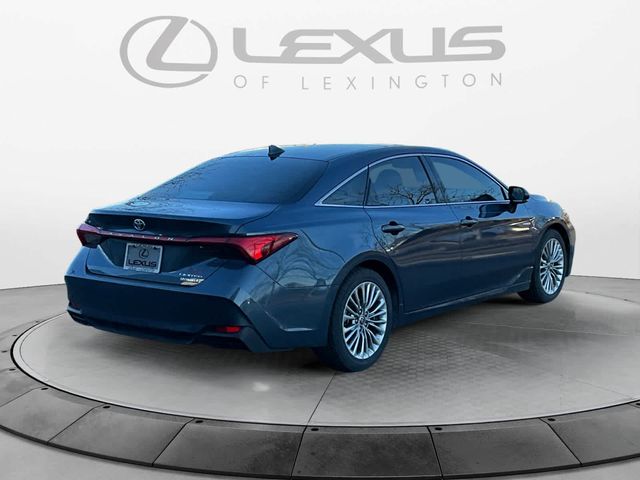 2021 Toyota Avalon Hybrid Limited