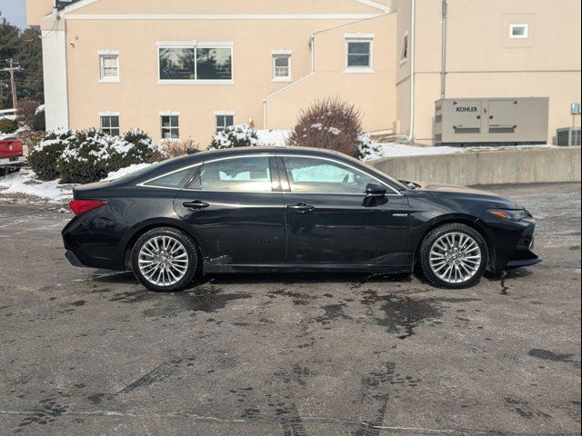 2021 Toyota Avalon Hybrid Limited