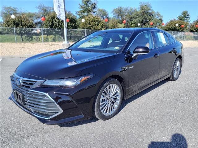 2021 Toyota Avalon Hybrid Limited