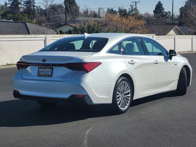 2021 Toyota Avalon Hybrid Limited