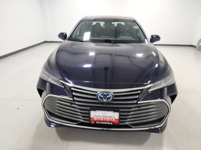 2021 Toyota Avalon Hybrid Limited