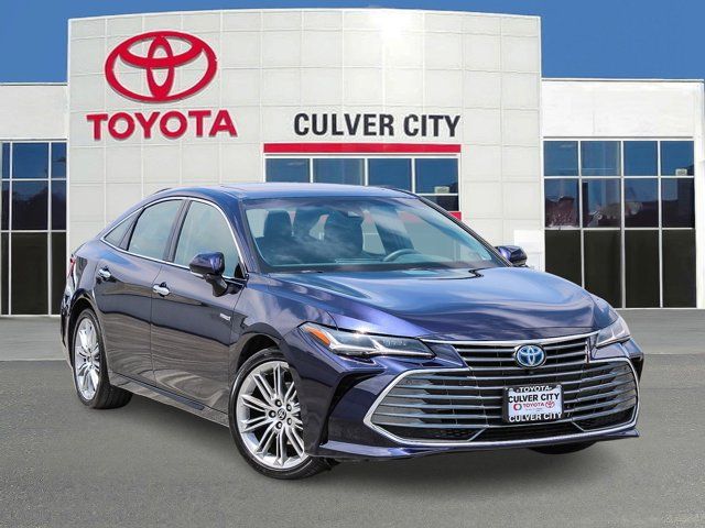 2021 Toyota Avalon Hybrid Limited