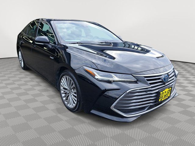 2021 Toyota Avalon Hybrid Limited