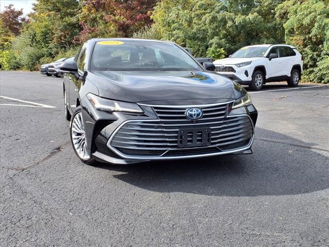 2021 Toyota Avalon Hybrid Limited