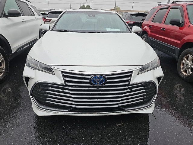 2021 Toyota Avalon Hybrid Limited