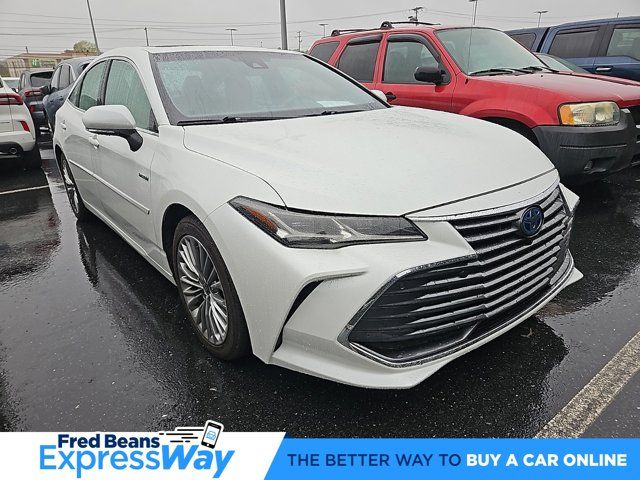 2021 Toyota Avalon Hybrid Limited