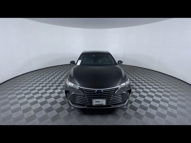 2021 Toyota Avalon Hybrid XLE