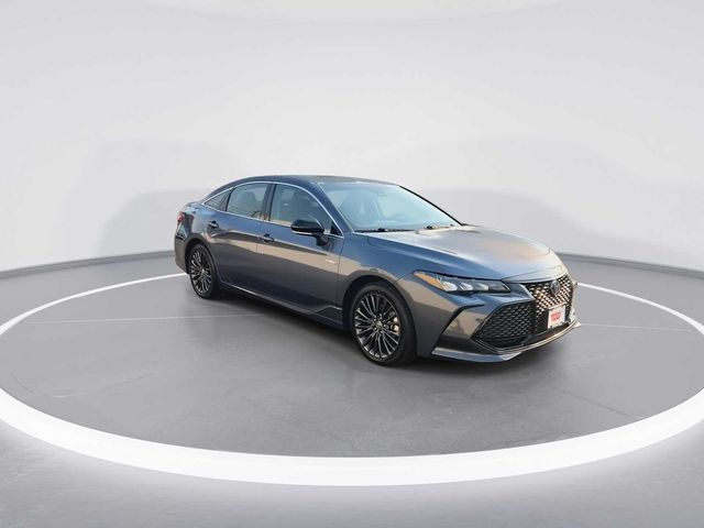 2021 Toyota Avalon Hybrid XSE