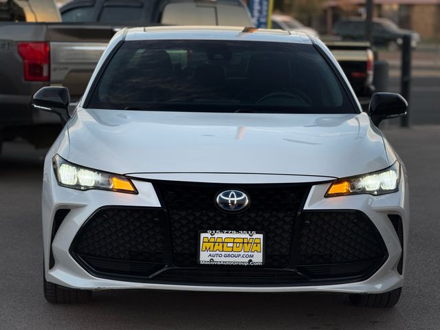 2021 Toyota Avalon Hybrid XSE
