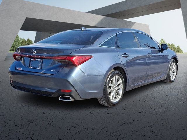 2021 Toyota Avalon XLE