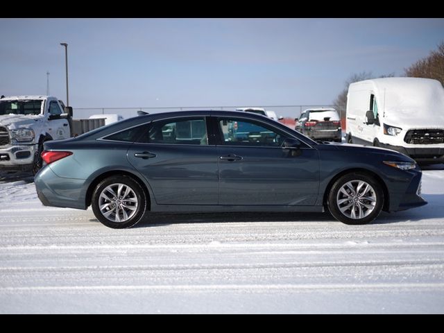 2021 Toyota Avalon XLE