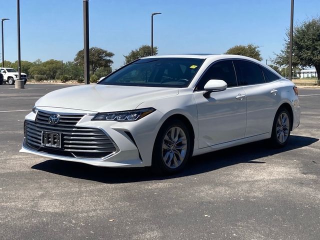 2021 Toyota Avalon XLE