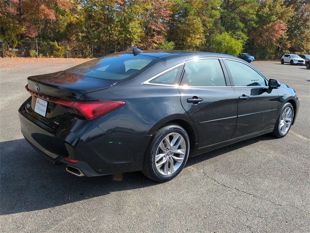 2021 Toyota Avalon XLE