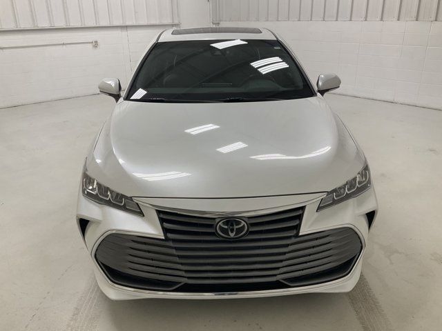 2021 Toyota Avalon XLE