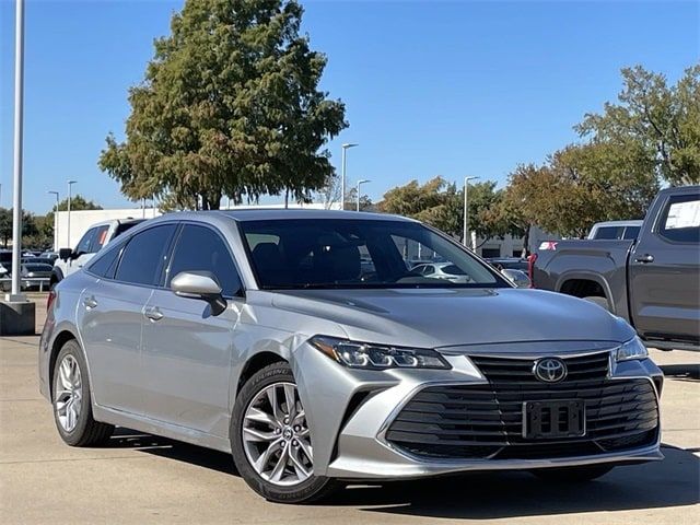 2021 Toyota Avalon XLE