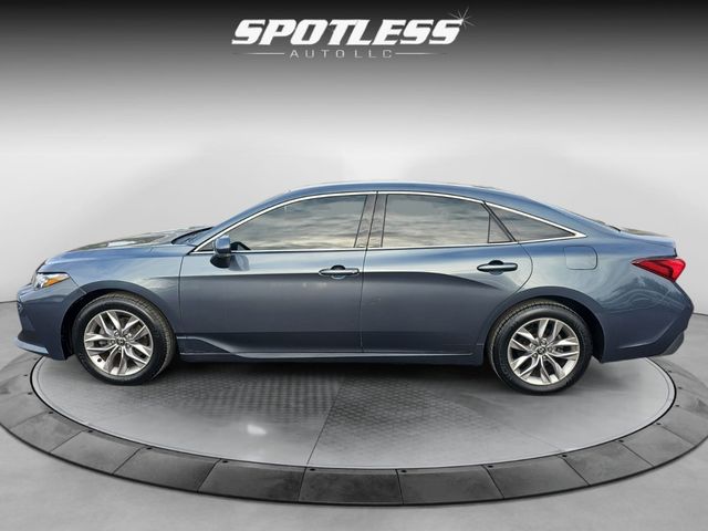 2021 Toyota Avalon XLE