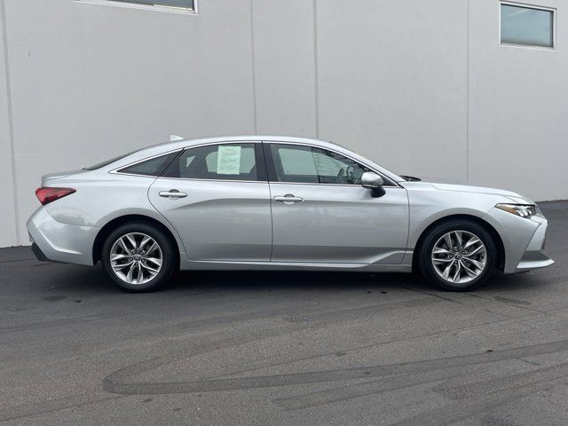 2021 Toyota Avalon XLE