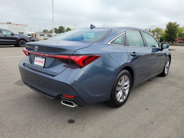2021 Toyota Avalon XLE