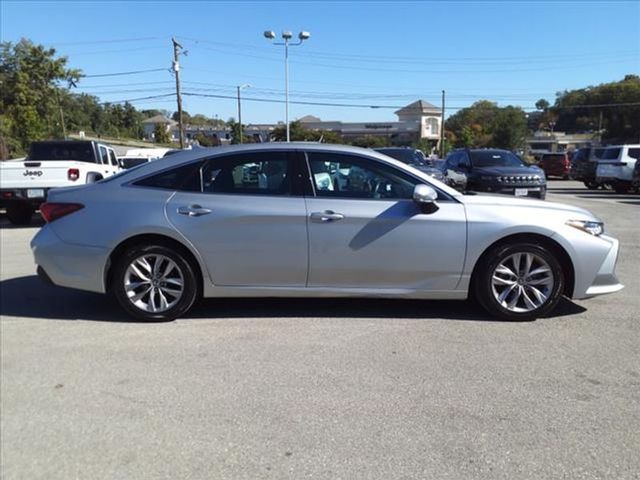 2021 Toyota Avalon XLE