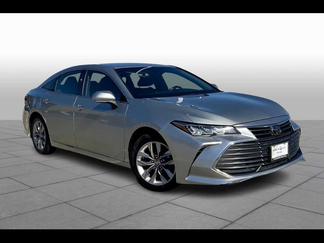 2021 Toyota Avalon XLE