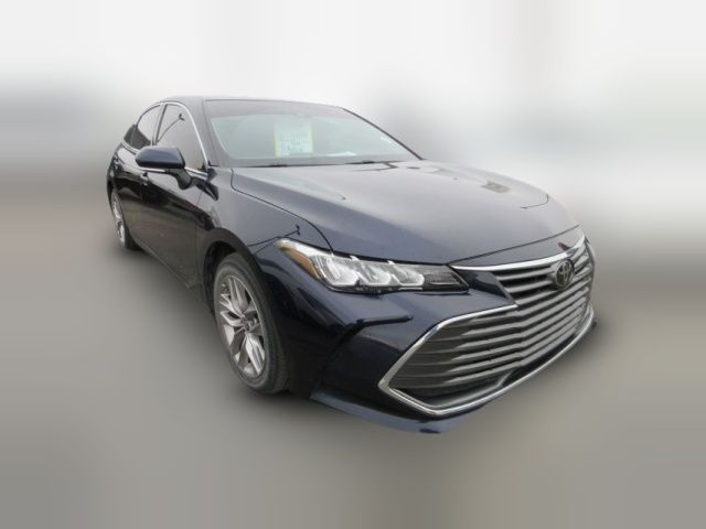 2021 Toyota Avalon XLE