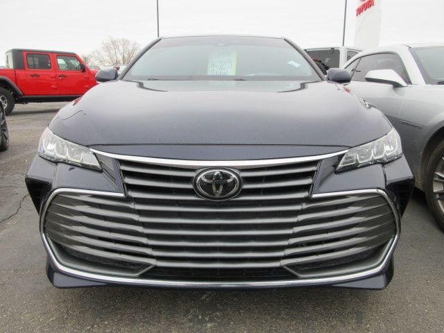 2021 Toyota Avalon XLE