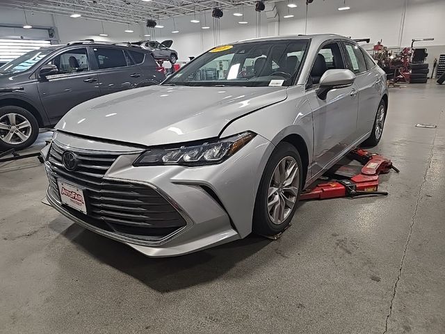 2021 Toyota Avalon XLE