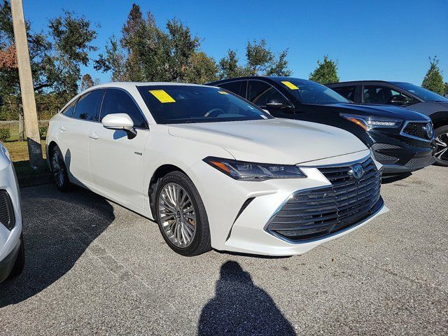 2021 Toyota Avalon Hybrid Limited