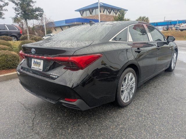 2021 Toyota Avalon Hybrid Limited