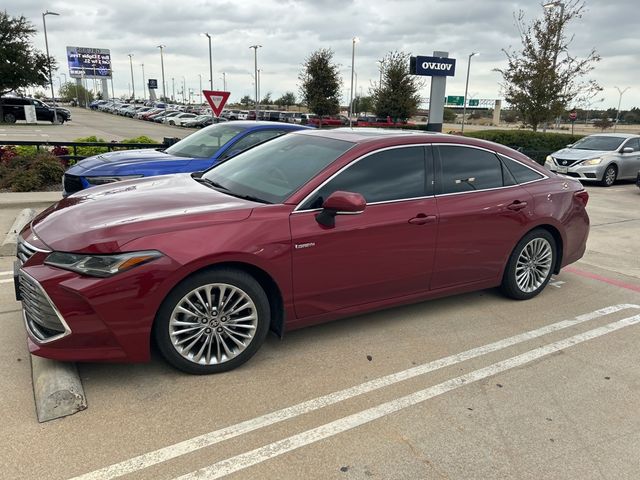 2021 Toyota Avalon Hybrid Limited