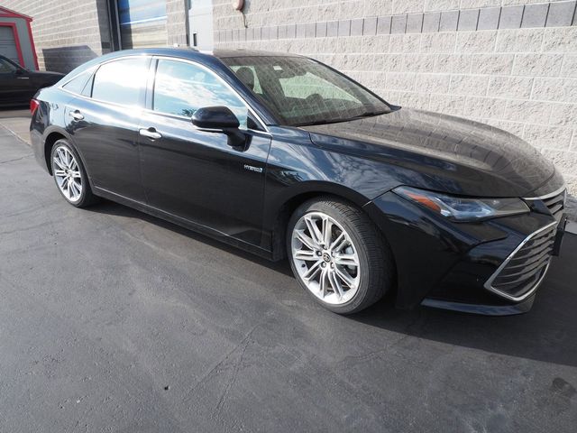 2021 Toyota Avalon Hybrid Limited