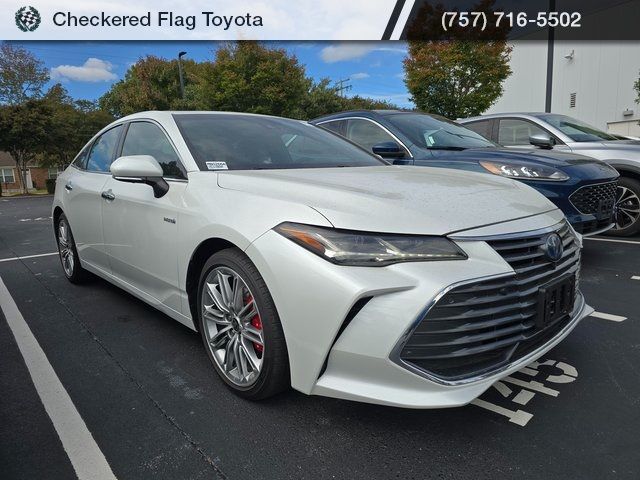 2021 Toyota Avalon Hybrid Limited