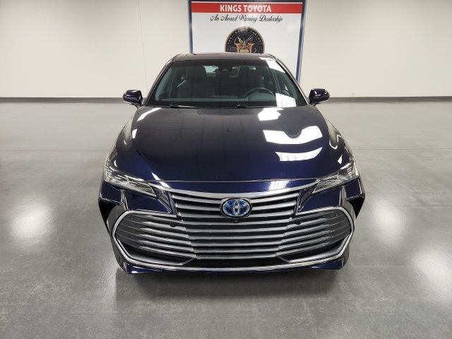 2021 Toyota Avalon Hybrid Limited