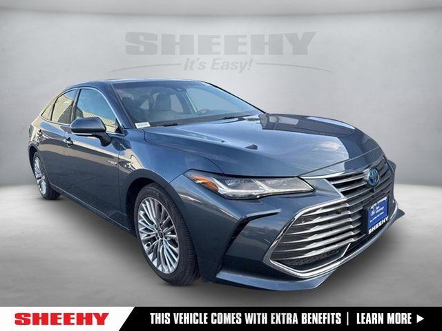 2021 Toyota Avalon Hybrid Limited