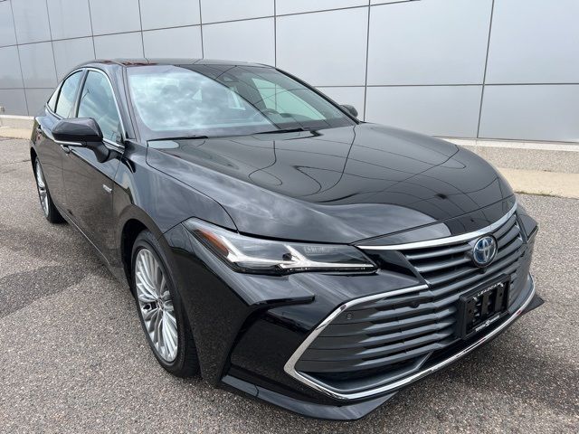 2021 Toyota Avalon Hybrid Limited