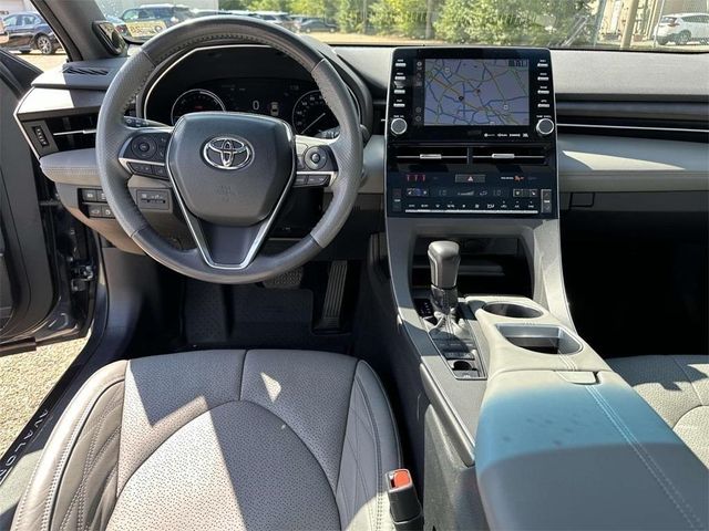 2021 Toyota Avalon Hybrid Limited