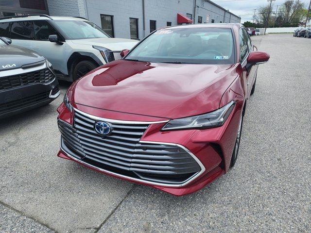 2021 Toyota Avalon Hybrid Limited