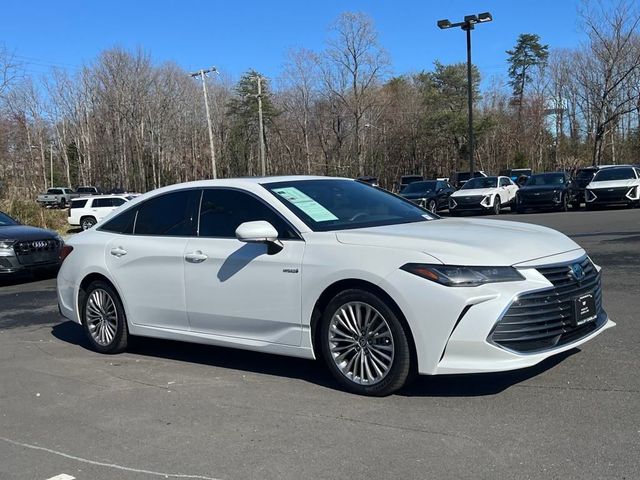 2021 Toyota Avalon Hybrid Limited