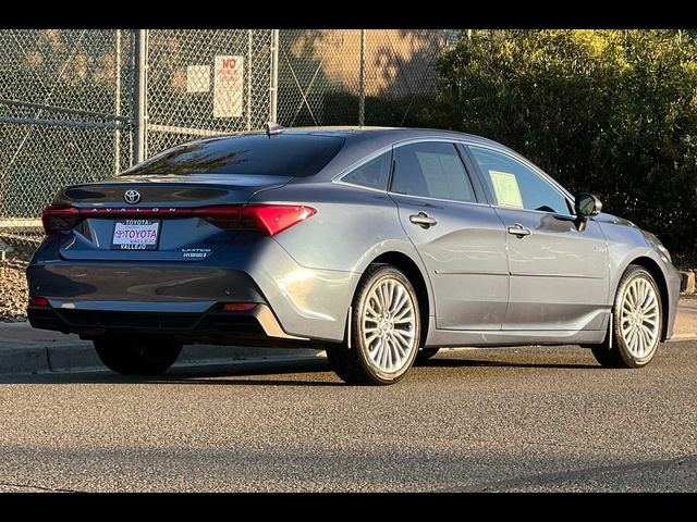 2021 Toyota Avalon Hybrid Limited