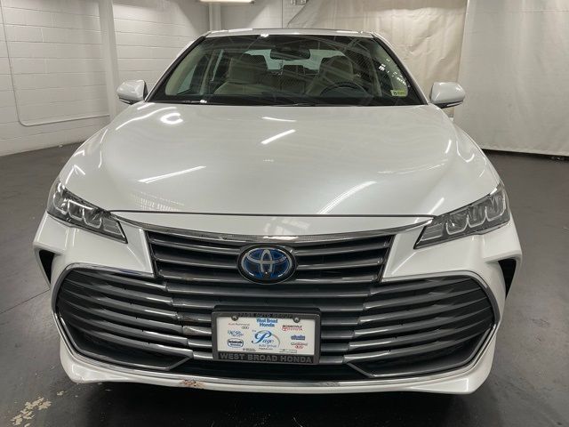 2021 Toyota Avalon Hybrid XLE