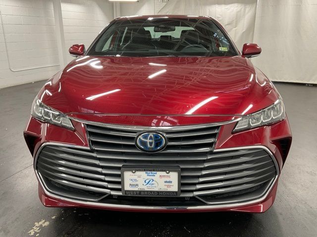 2021 Toyota Avalon Hybrid XLE